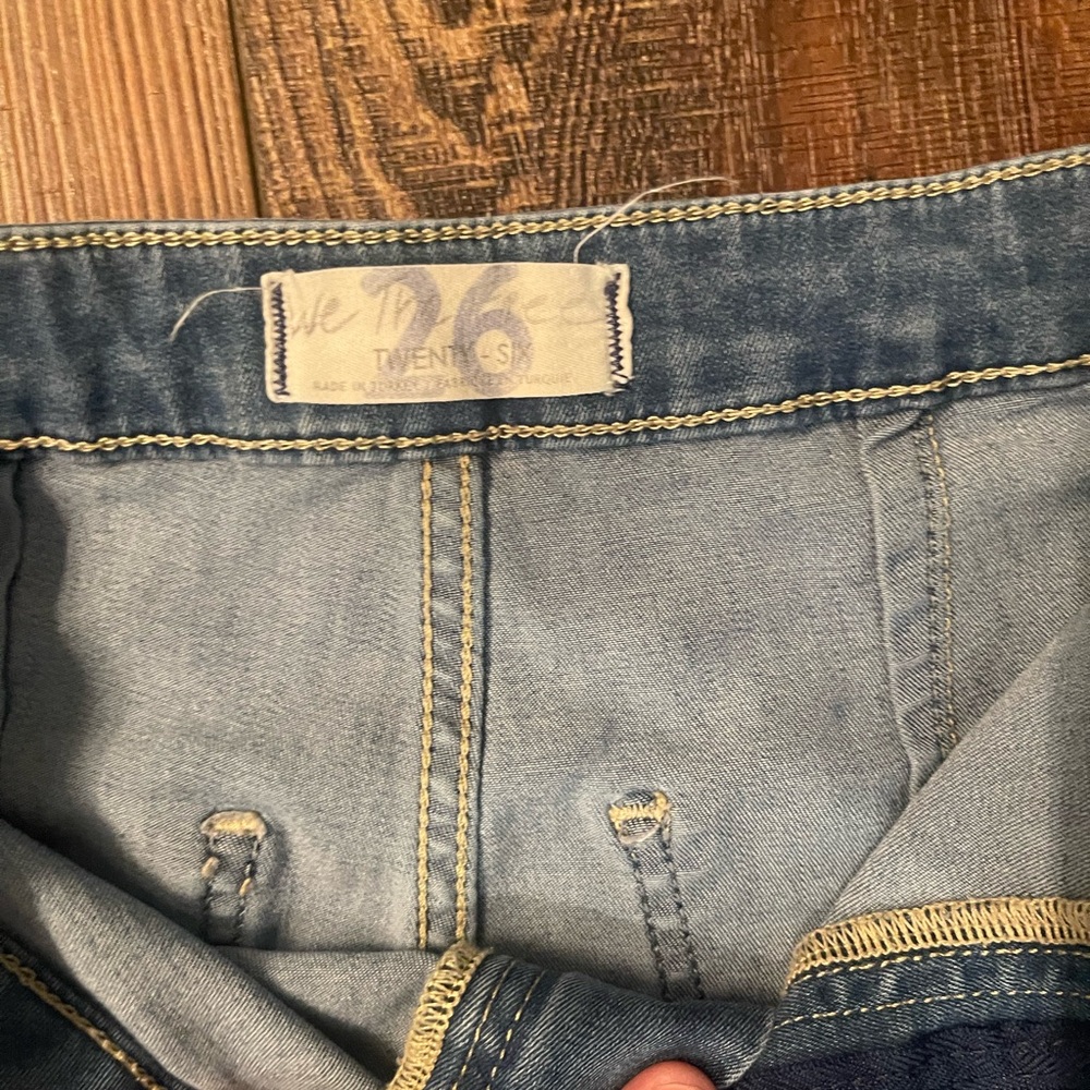 Really Comfortable And Flattering! - image 2